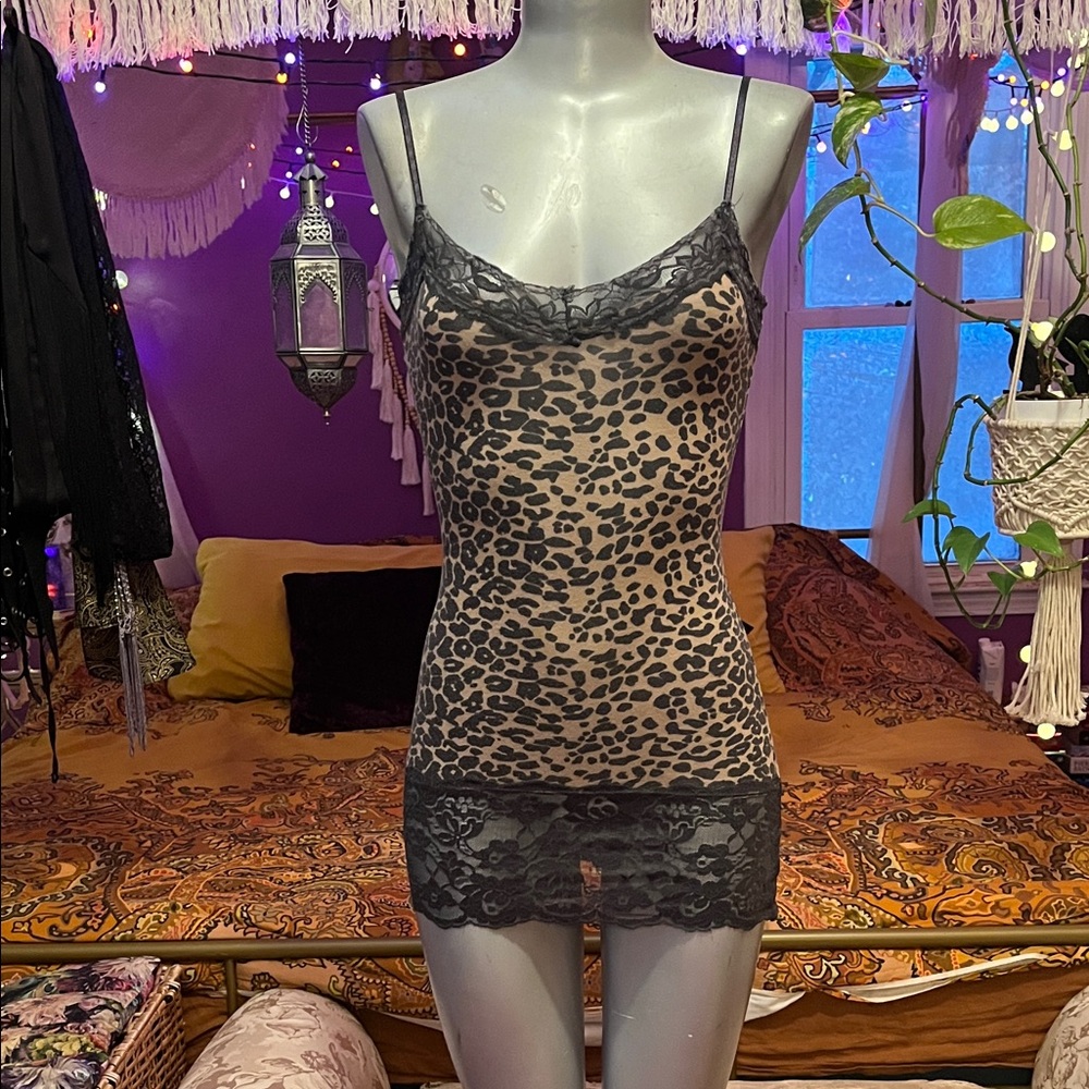 Vintage Y2K grunge leopard animal print lace trim long cami camisole tank top
